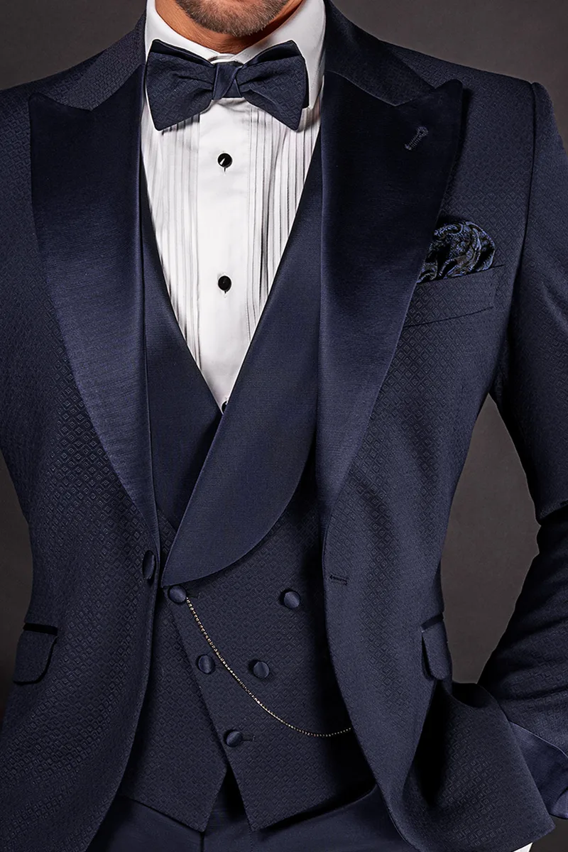 Abito moda sposo da uomo blu con inserti in raso 3