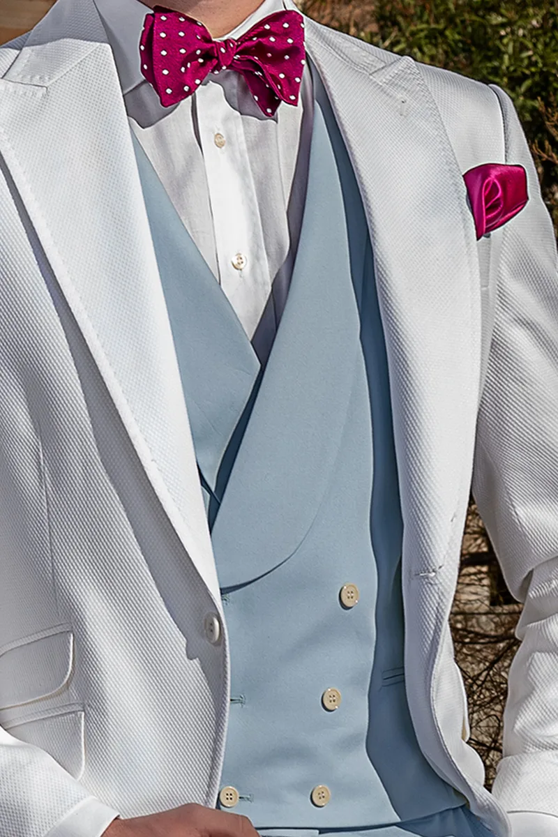 Abito uomo con giacca cotone piquet bianco, pantalone e gilet azzurri 3