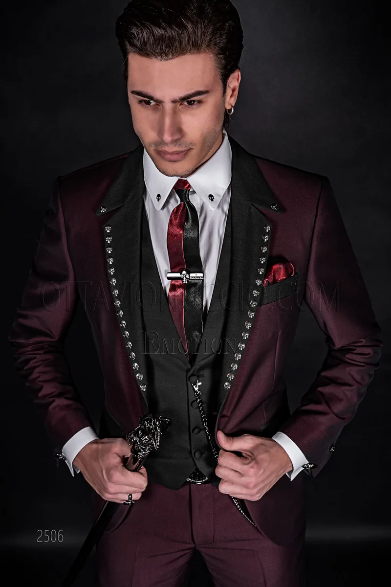 Abito uomo sposo hipster bordeaux con applicazione teschi 1