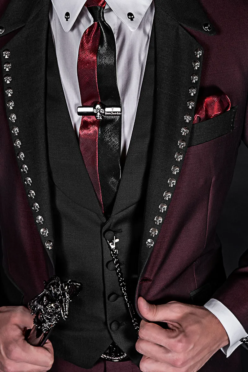 Abito uomo sposo hipster bordeaux con applicazione teschi 2