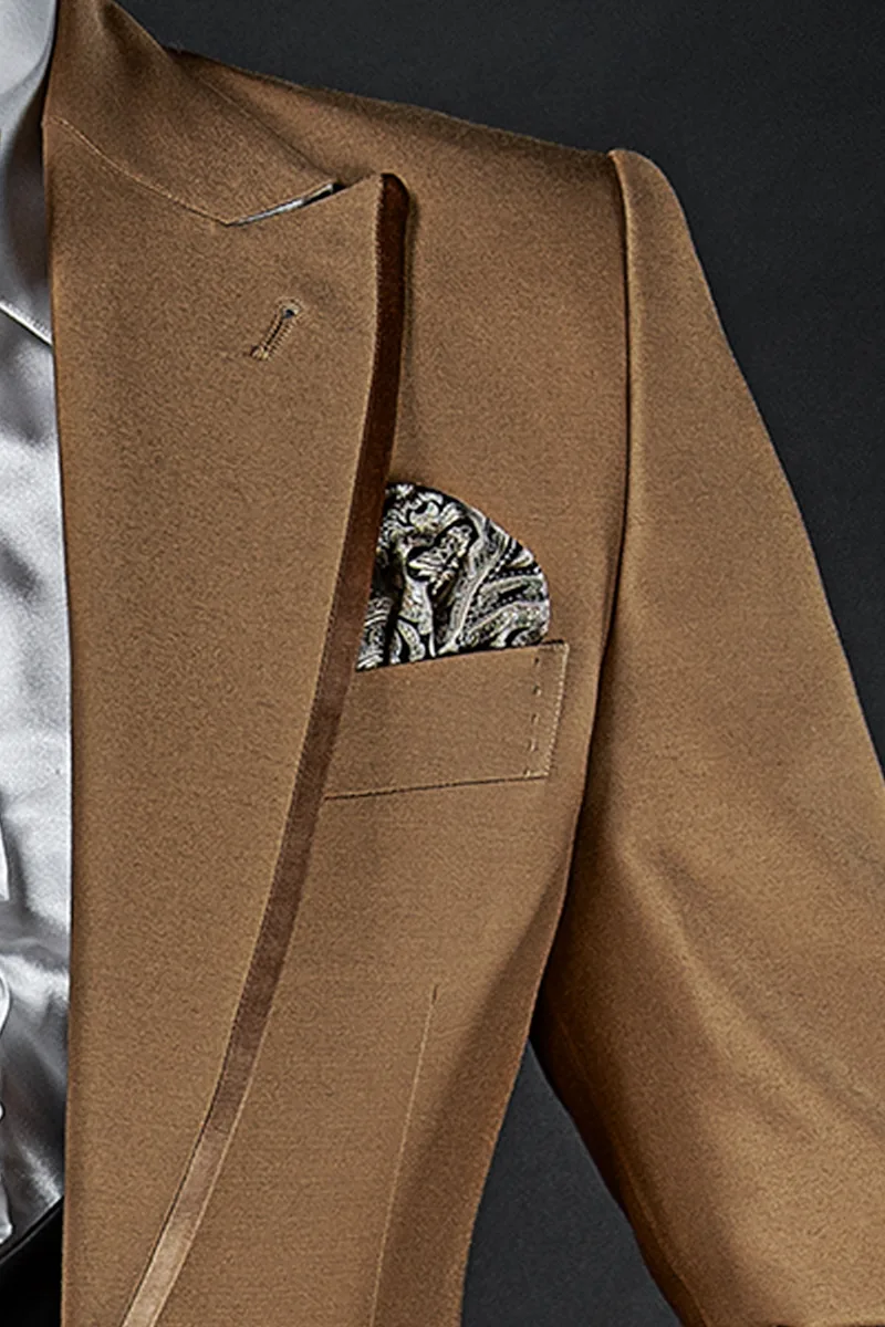 Vestito moda fashion uomo oro, pantalone e gilet nero 4