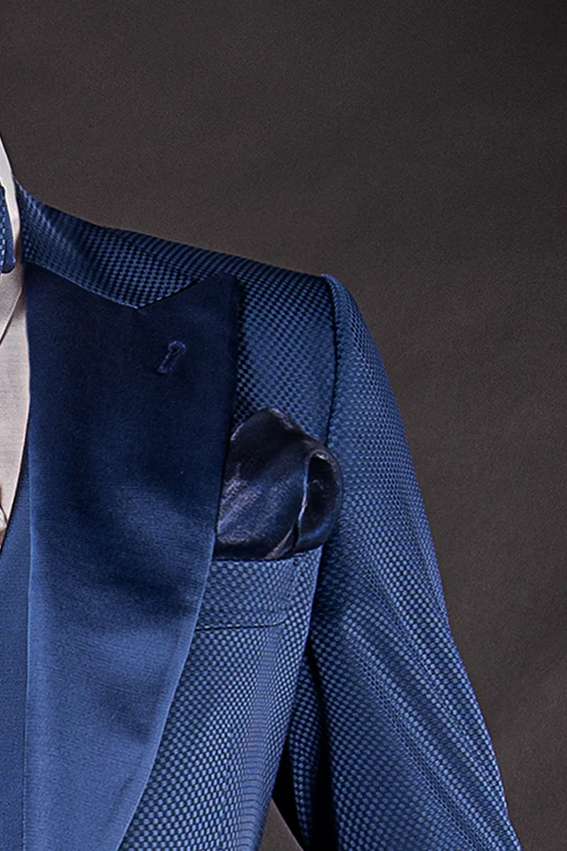 Abito moda cerimonia sposo blu con inserti in raso a tono 4