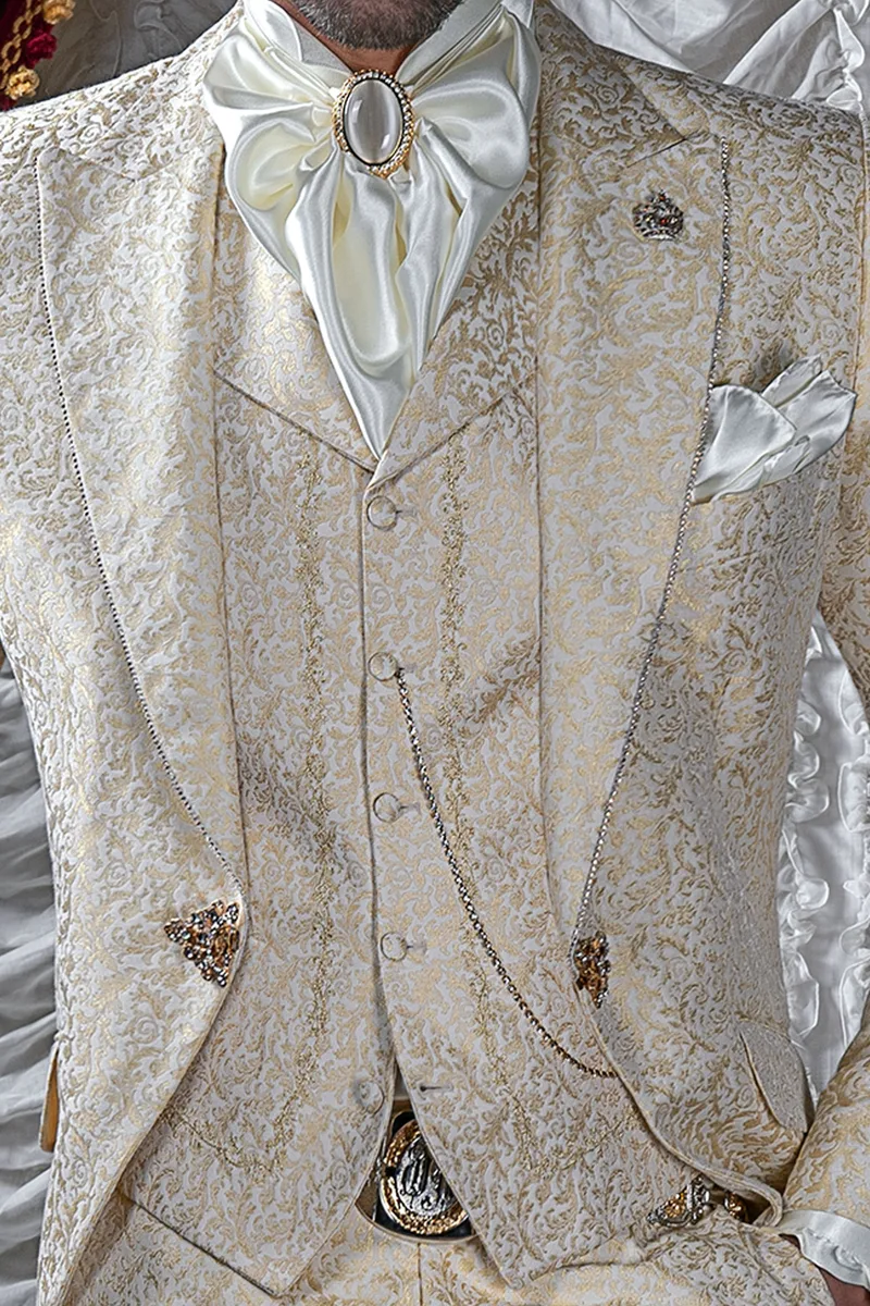 Abito sposo uomo barocco damascato beige oro con strass su rever 2