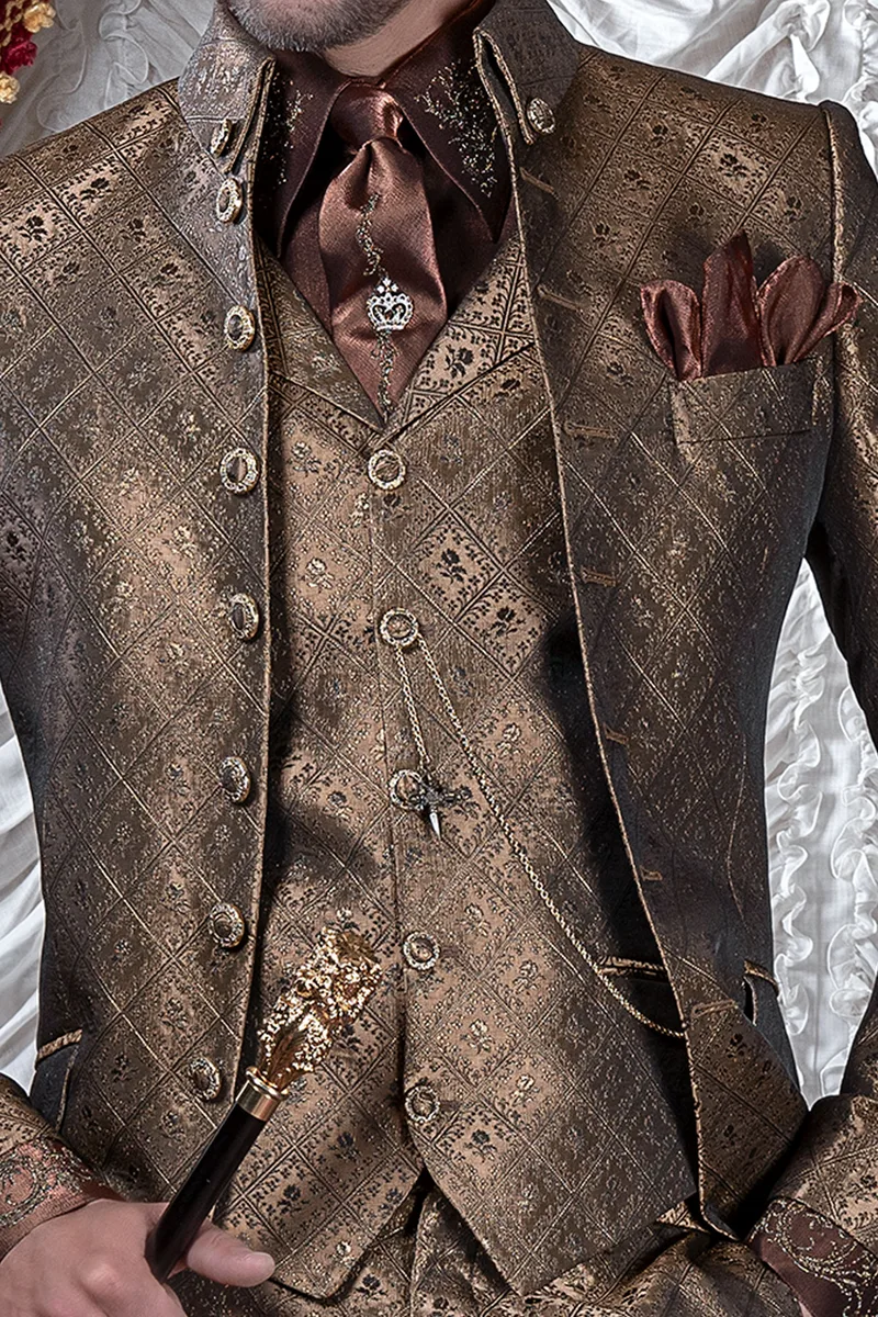Abito da sposo redingote uomo di lusso stile barocco grigio e oro 2