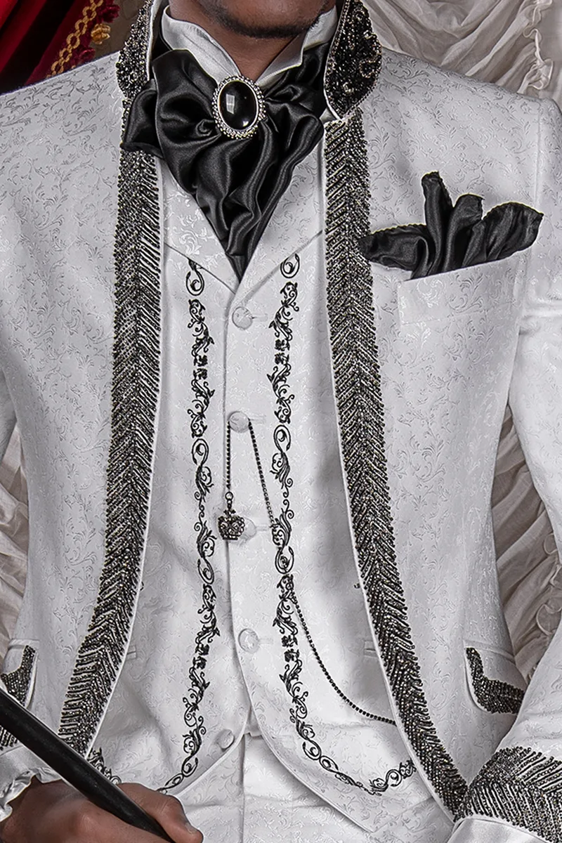Vestito sposo vintage barocco damascato bianco e cristalli nero oro 2