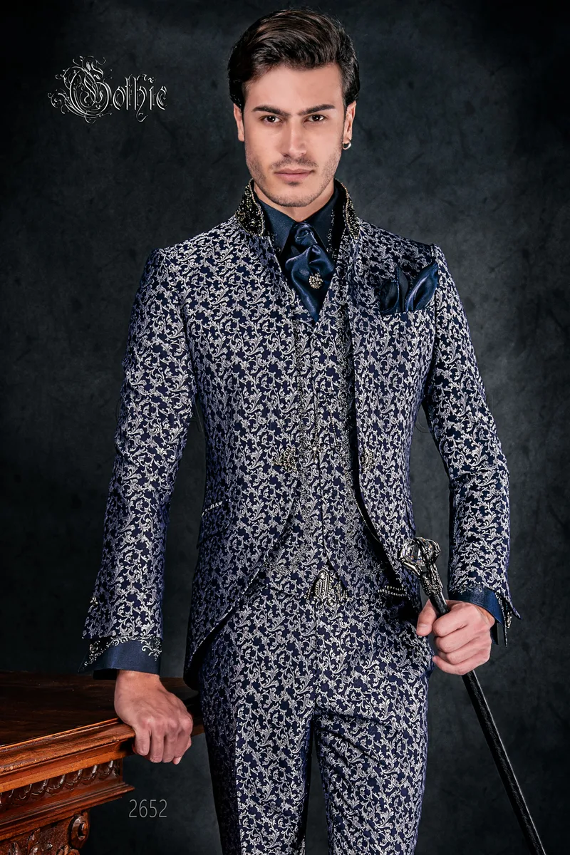 Abito uomo coreano blu argento con passamaneria stile gotico 1