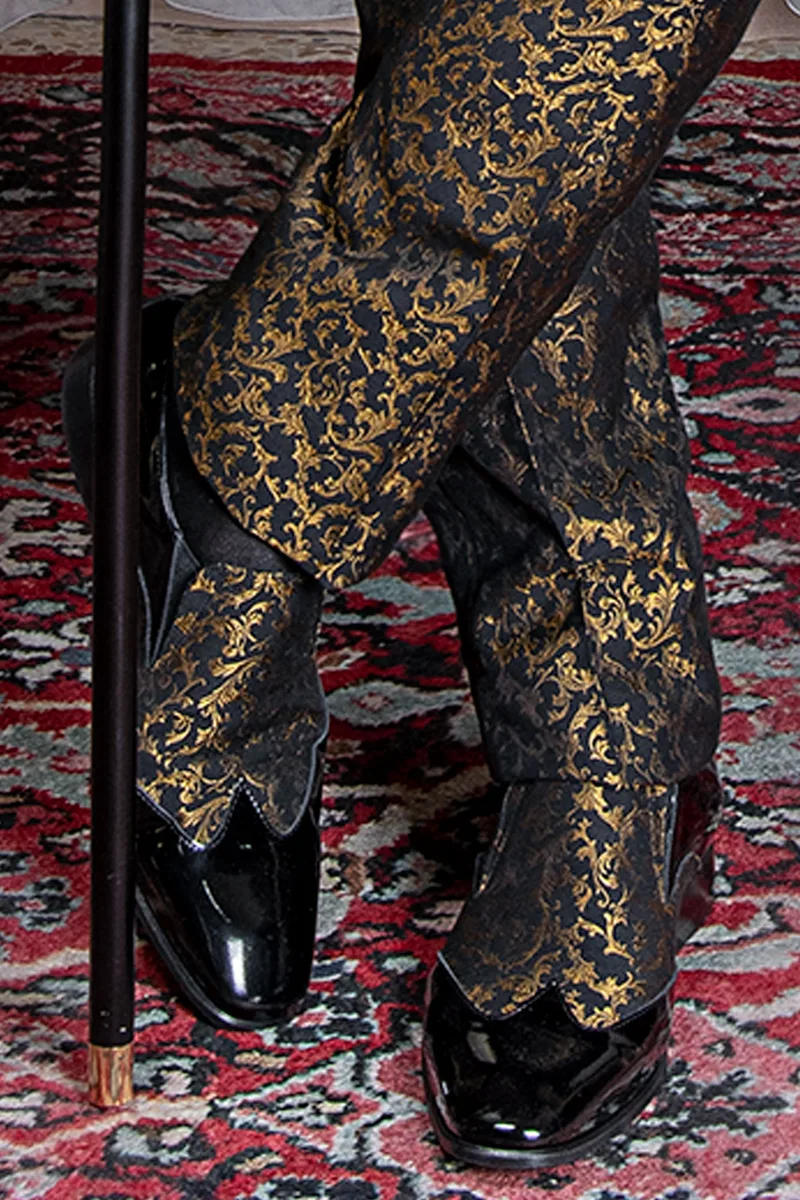 Vestito da sposo di lusso vintage broccato nero e oro con cristalli 4
