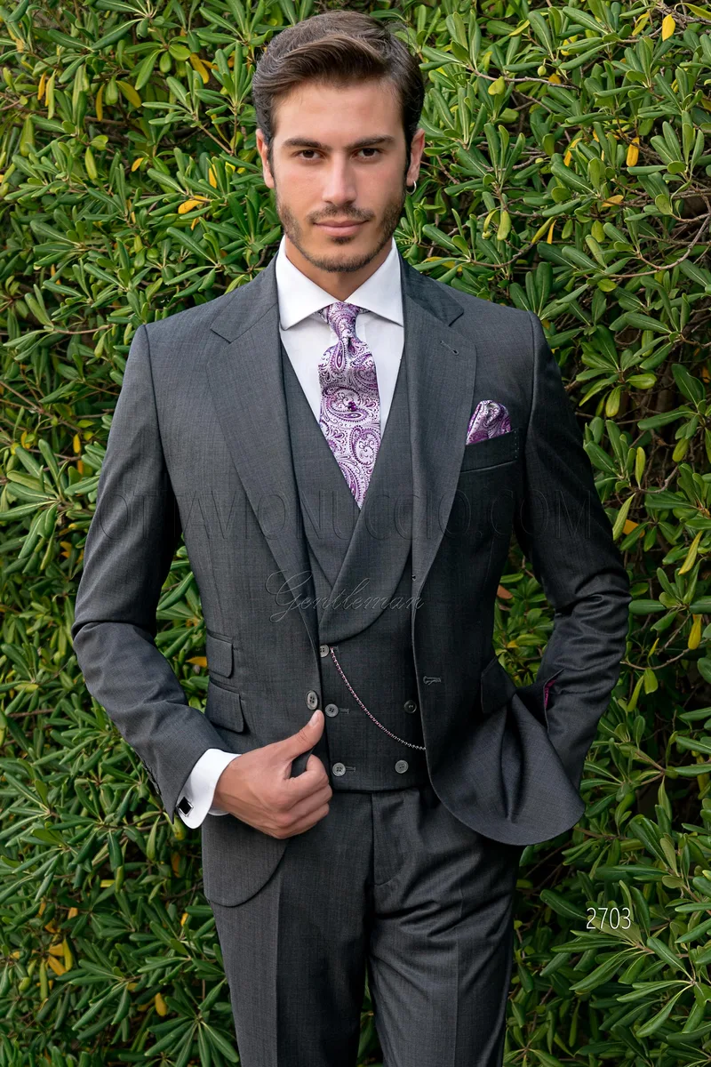 Abito classico per uomo elegante completo di gilet doppiopetto grigio – pa