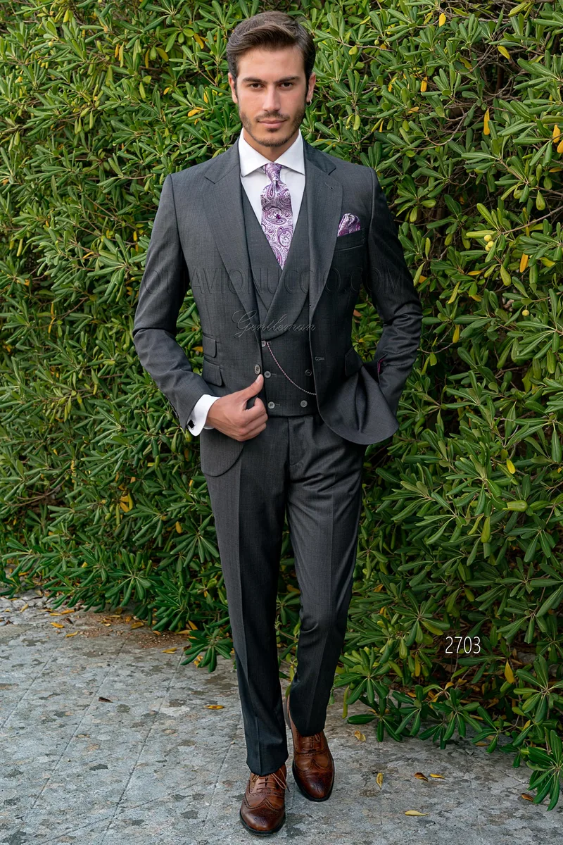Abito classico per uomo elegante completo di gilet doppiopetto grigio – fi