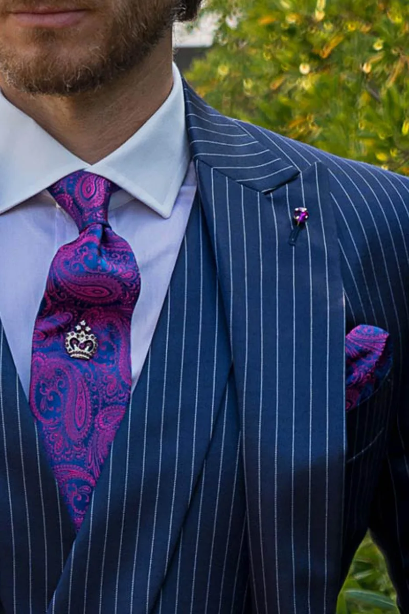 Abito cerimonia completo di gilet doppiopetto blu royal gessato 3
