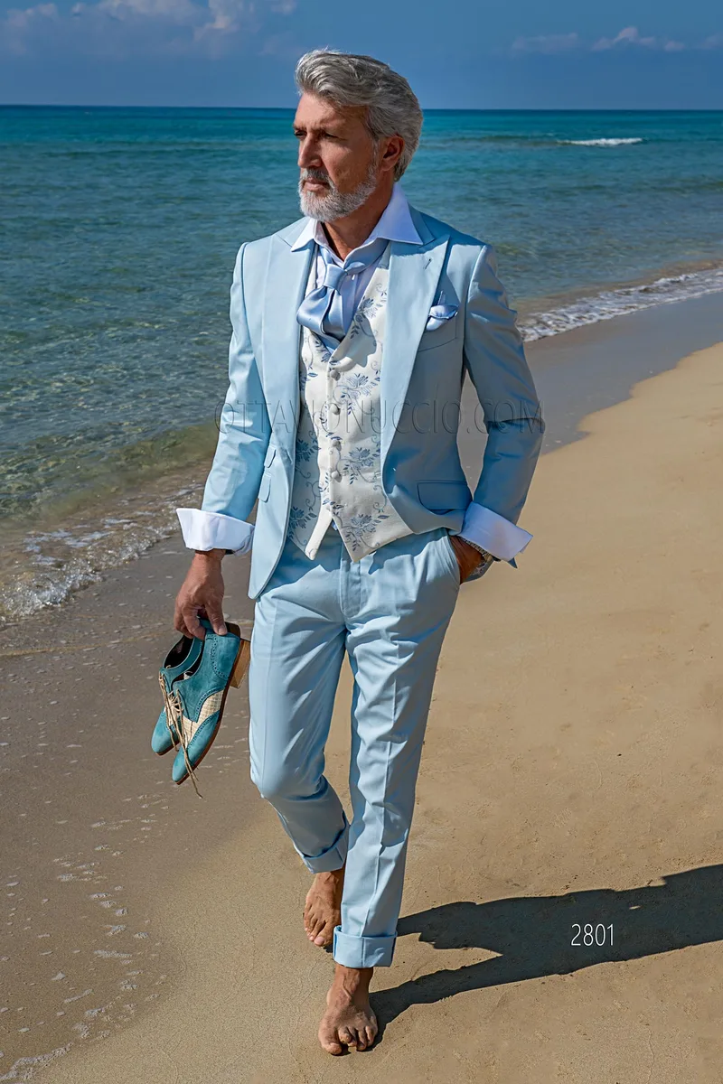 Abito estivo da cerimonia uomo elegante in raso di cotone celeste 1