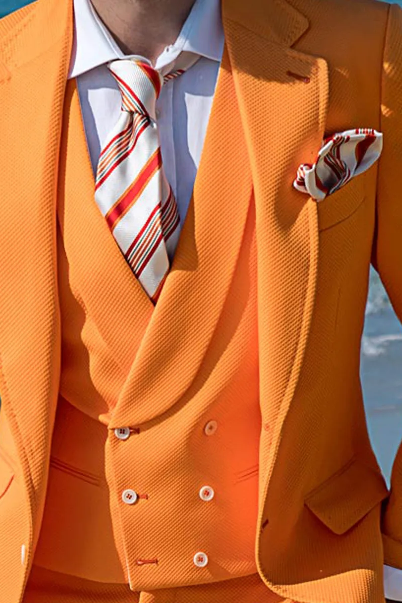 Completo cerimonia in piquet arancio per un matrimonio in spiaggia vintage chic 2