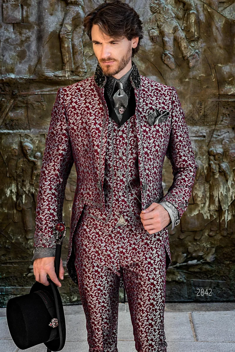 Frac collo mao moda gotica damascato bordeaux con ricamo argento – pa
