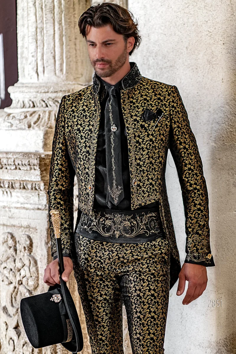 Frac coreana alta moda damascato nero e oro con ricamo gotico dorato – pa