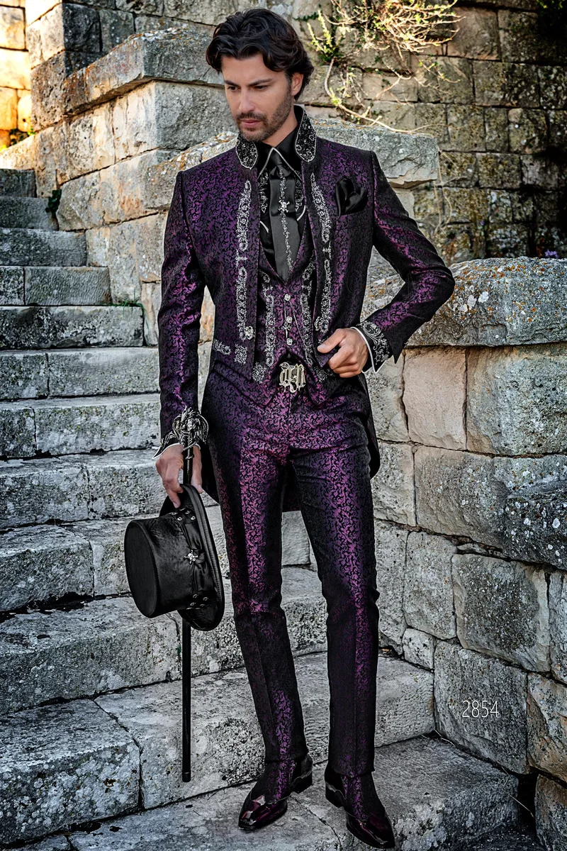 Frac particolare stile gotico damascato viola con ricamo argento-nero – fi