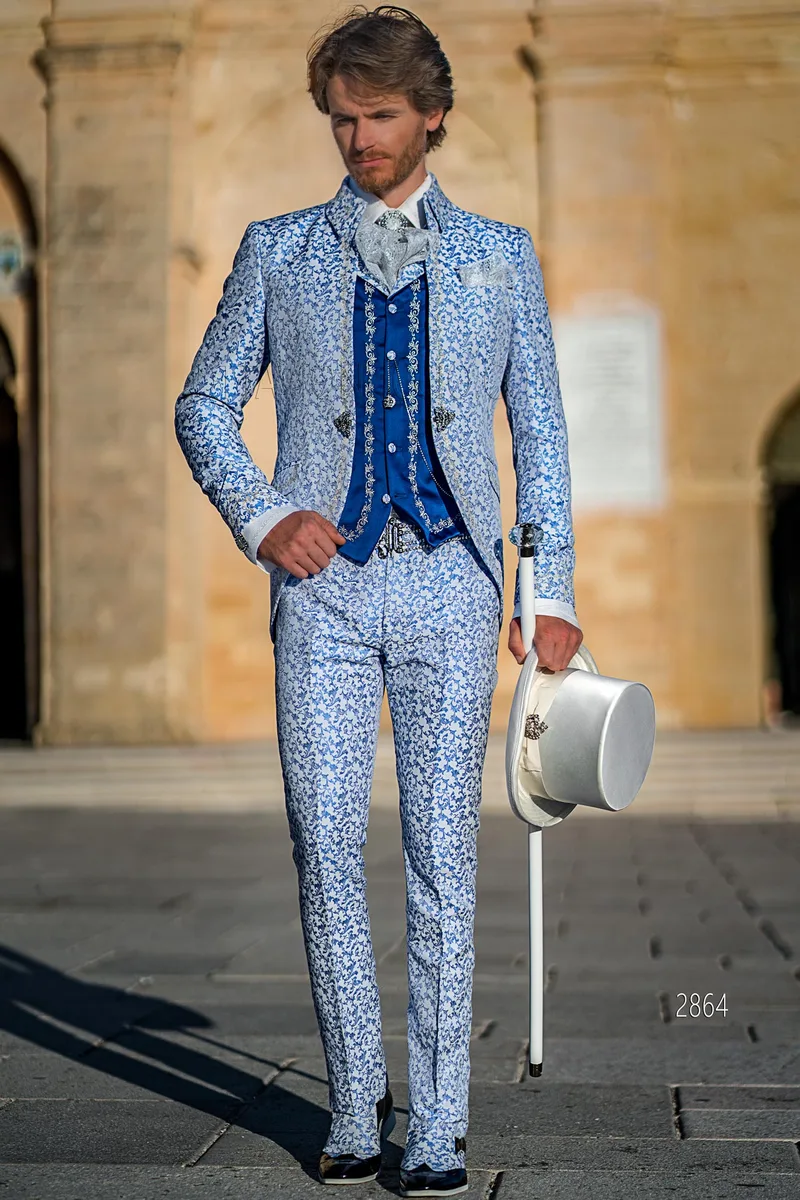 Abito da cerimonia barocco damascato blu royal con ricami argento – fi