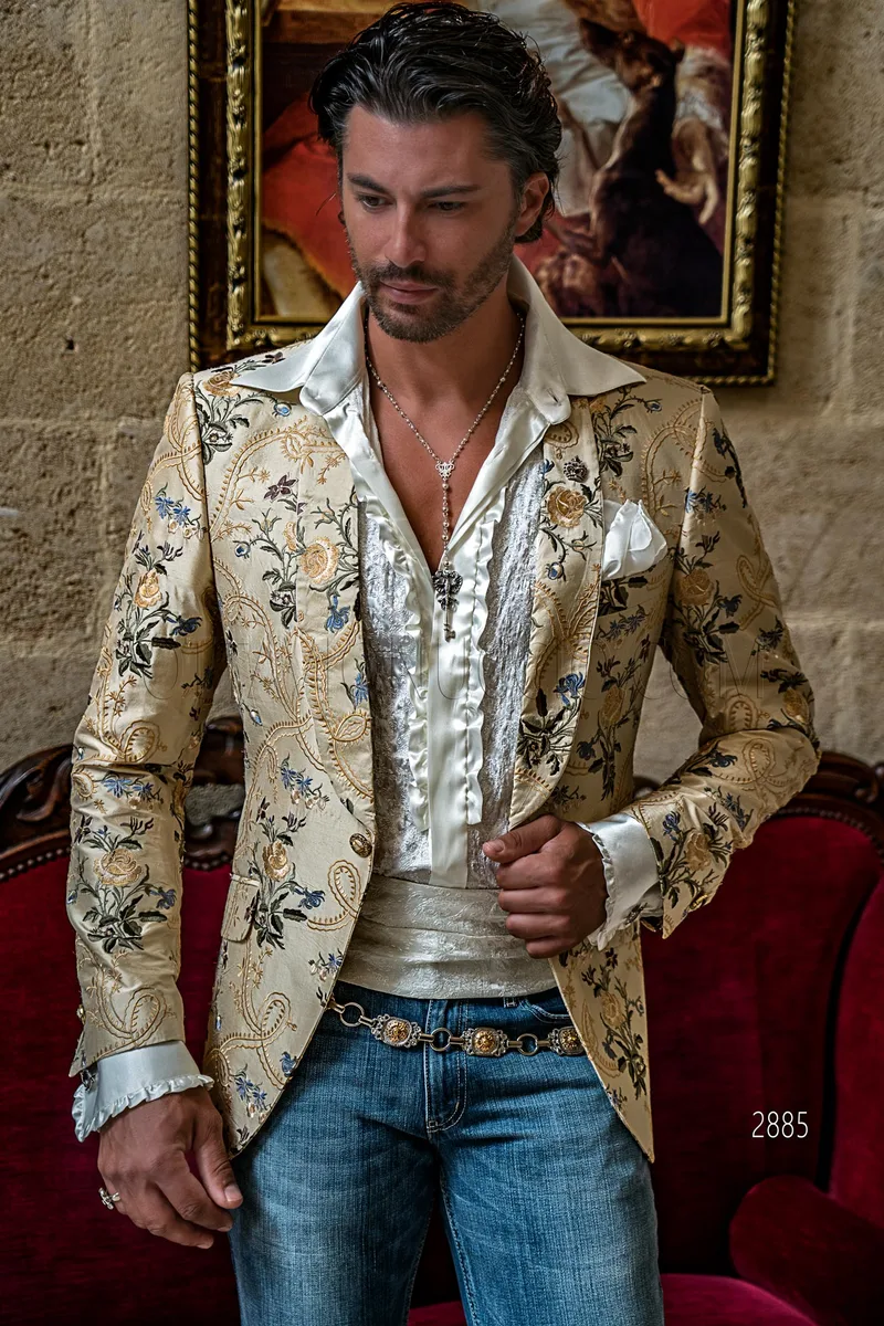 Blazer da uomo in seta shantung beige con ricamo floreale 1