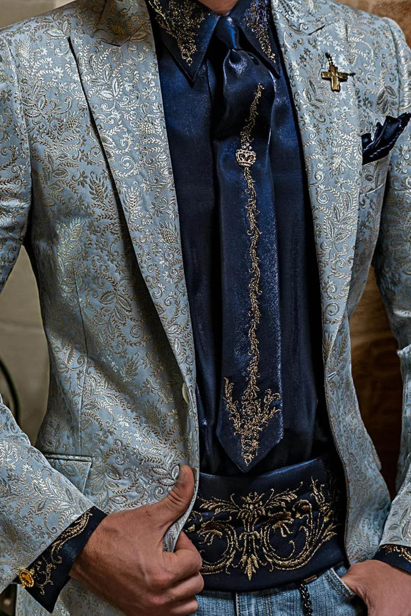 Giacca uomo slim per uno stile elegante in tessuto broccato celeste e oro 2
