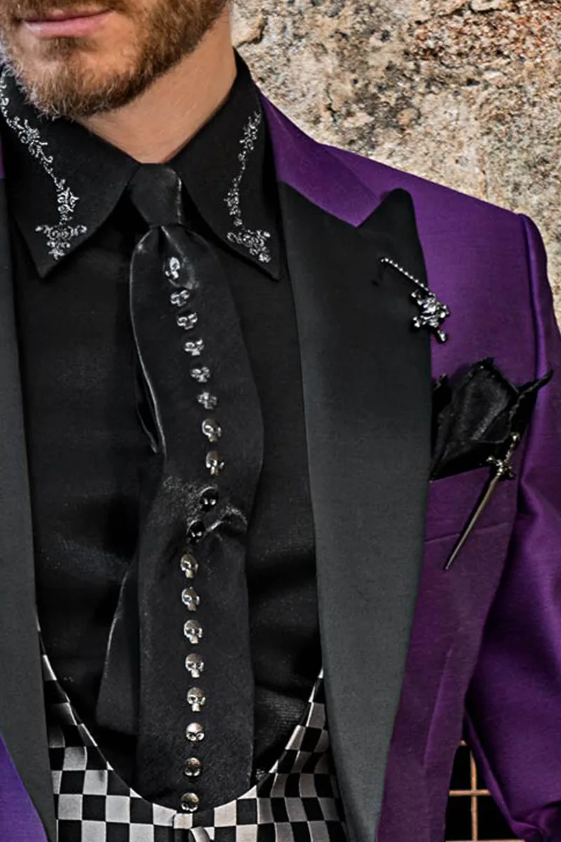 Giacca cerimonia moda viola, pantalone nero, gilet disegno “a scacchi” 3