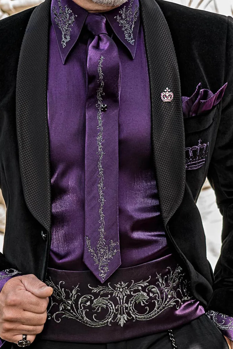 Smoking moda da uomo in velluto nero con ricamo corona viola 2