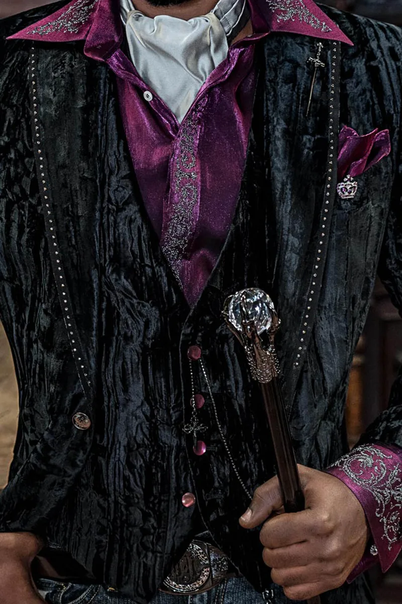Giacca stile aristocratico in velluto stropicciato nero con strass crystal 2
