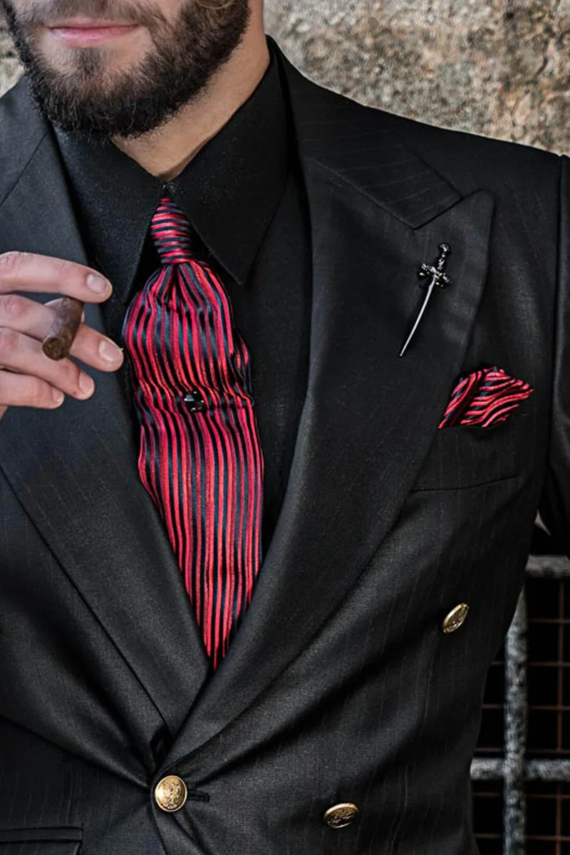 Abito uomo doppiopetto elegante nero gessato con riga rossa 2