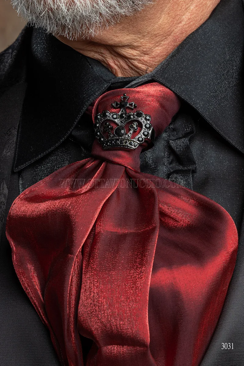 Frac gotico uomo di lusso in jacquard nero con strass sul rever 5
