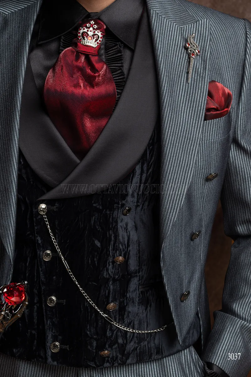 Frac uomo stile gotico gessato grigio con gilet in velluto nero 3