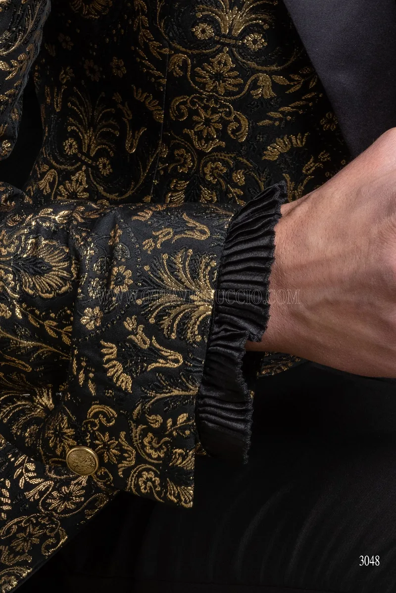Smoking uomo damascato nero oro con rever in raso nero 7