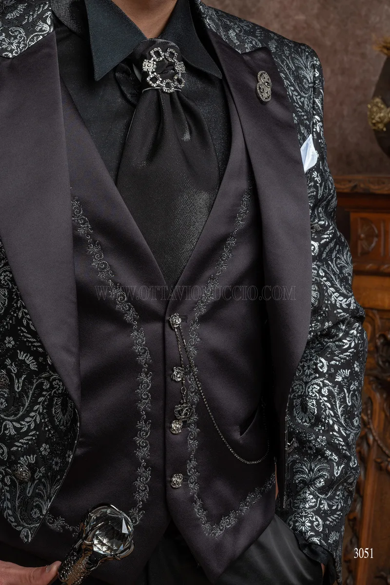 Frac uomo matrimonio gotico broccato nero argento 3