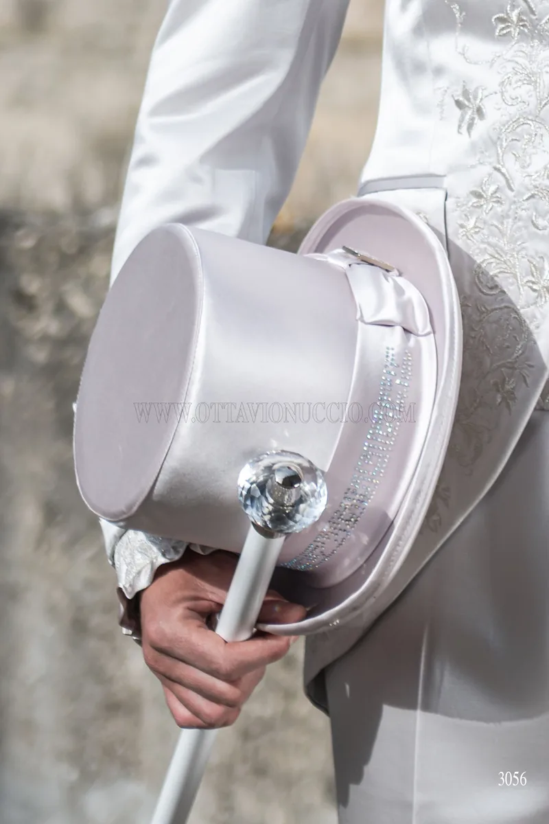 Abito barocco particolare ricamato grigio perla collo coreano 5