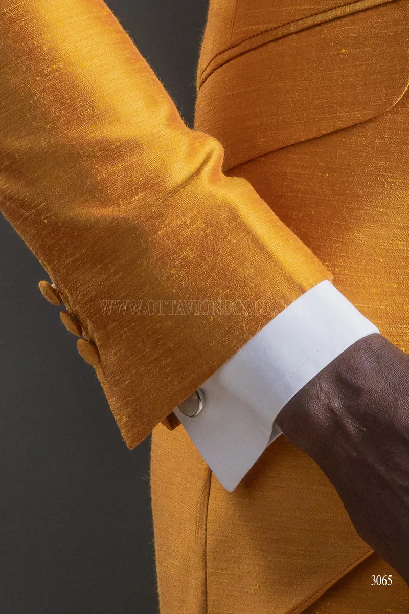 Abito da sposo shantung oro in misto viscosa con gilet abbinato – Polso