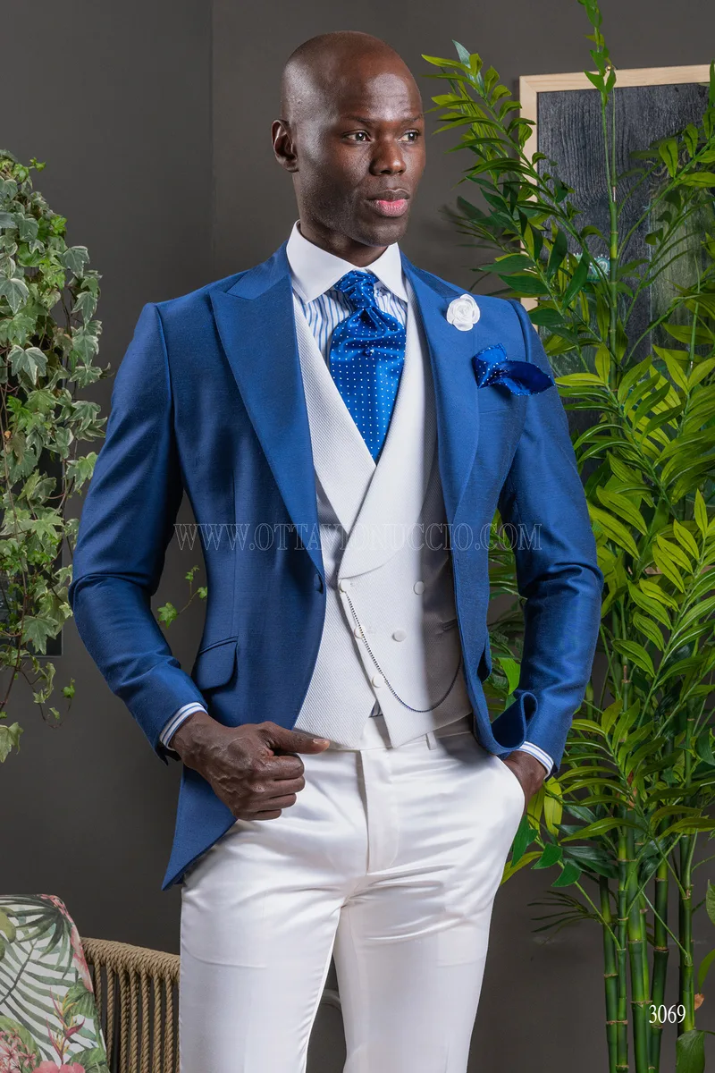 Abito cerimonia uomo blu royal con gilet e pantalone bianchi – Mezzobusto