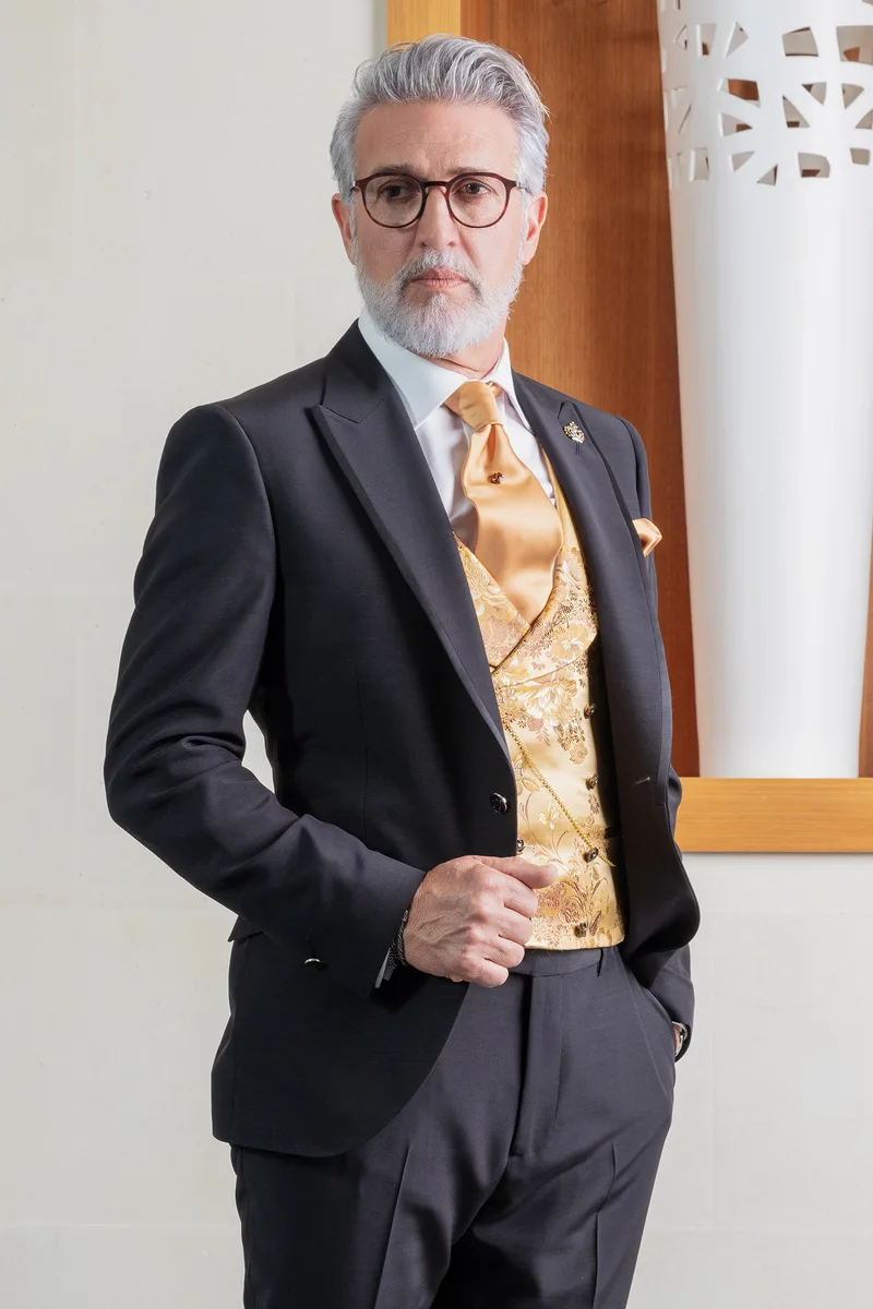 Abito da cerimonia uomo classico nero – Mezzobusto