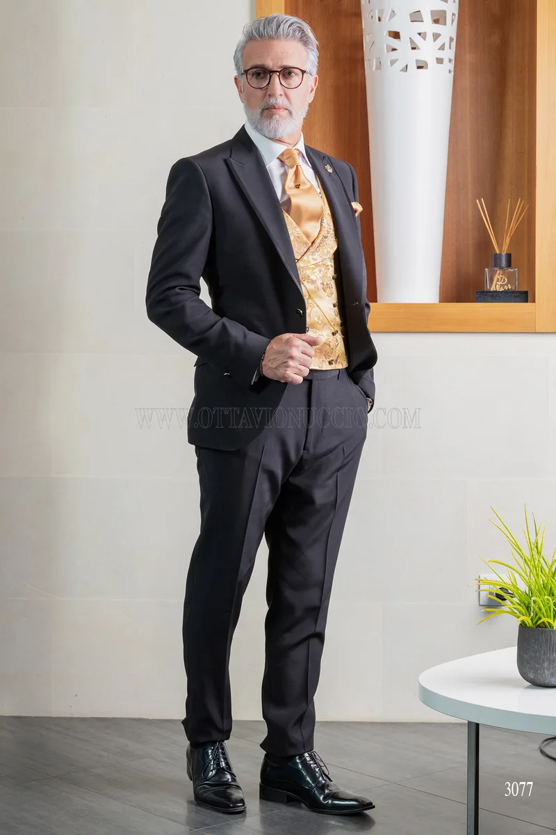 Abito da cerimonia uomo classico nero – Figura intera