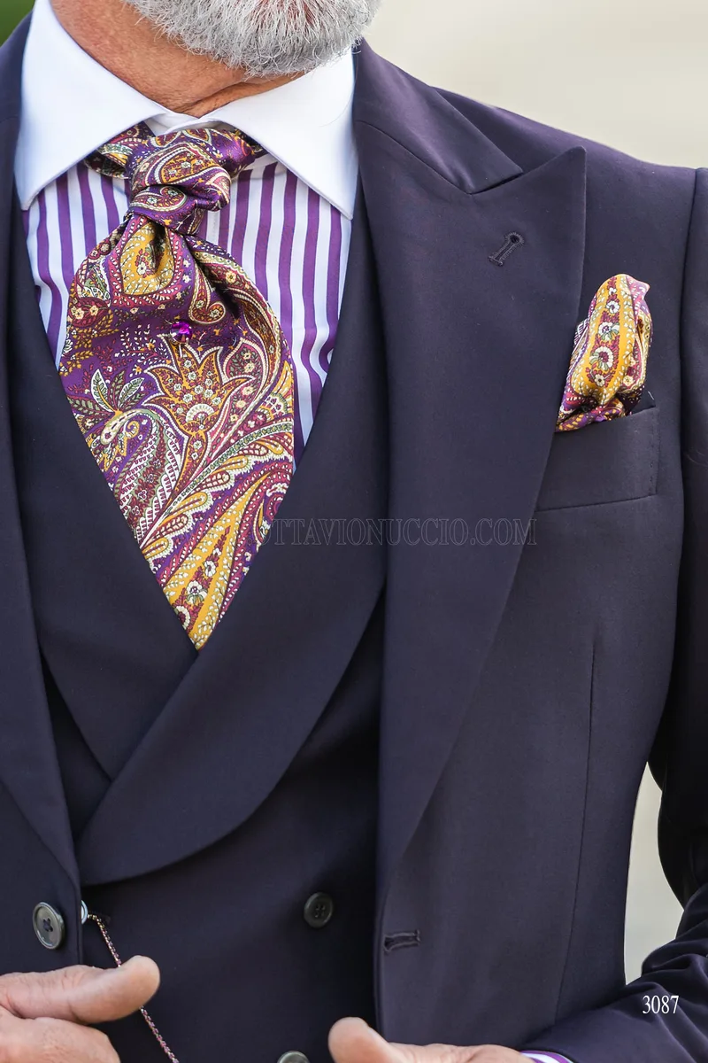 Abito cerimonia uomo viola con gilet doppiopetto 3