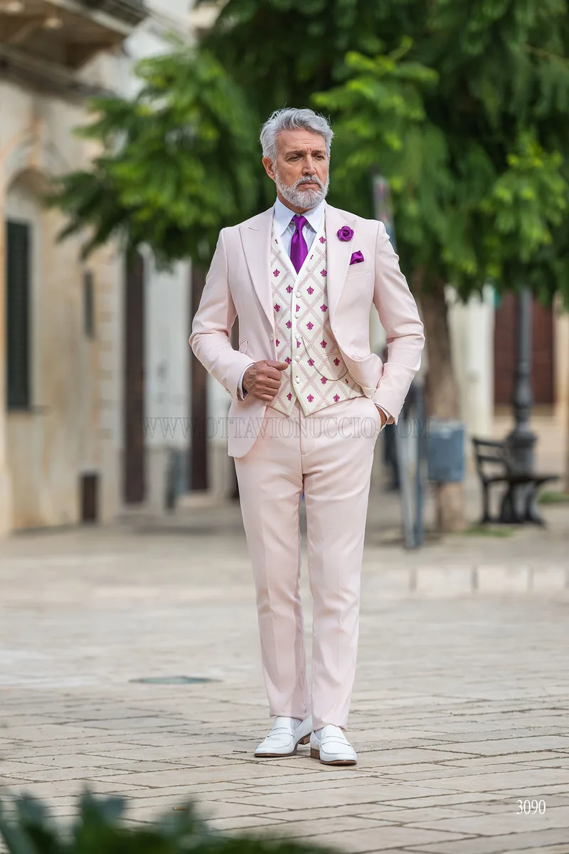 Abito da sposo rosa chiaro 3