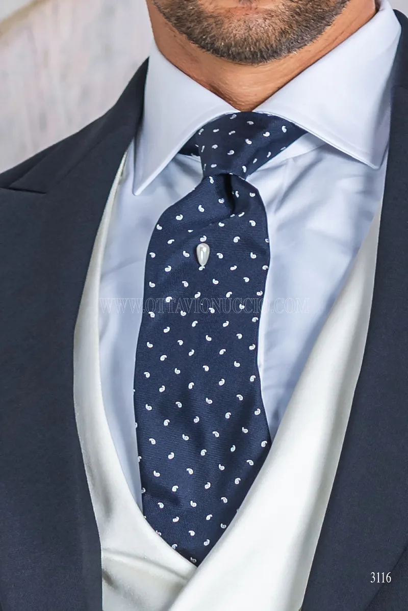 Tight classico blu da sposo con pantalone a righe 5