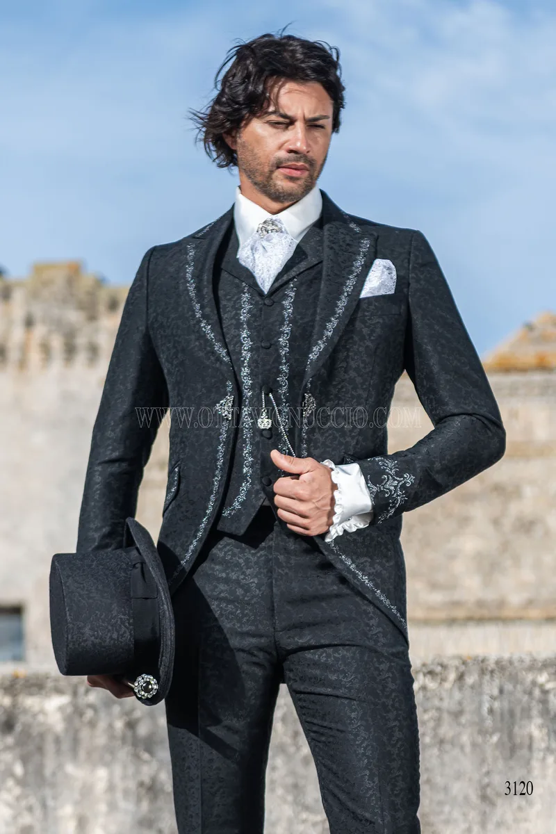 Vestito sposo damascato nero ricamato argento 1