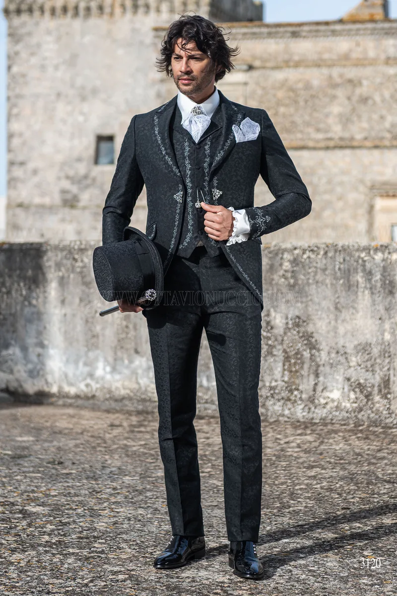 Vestito sposo damascato nero ricamato argento 2