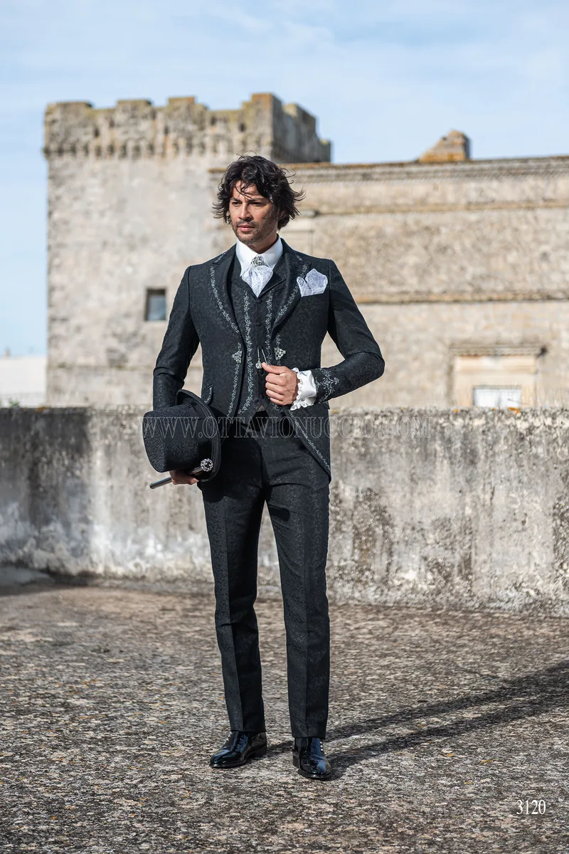 Vestito sposo damascato nero ricamato argento 3
