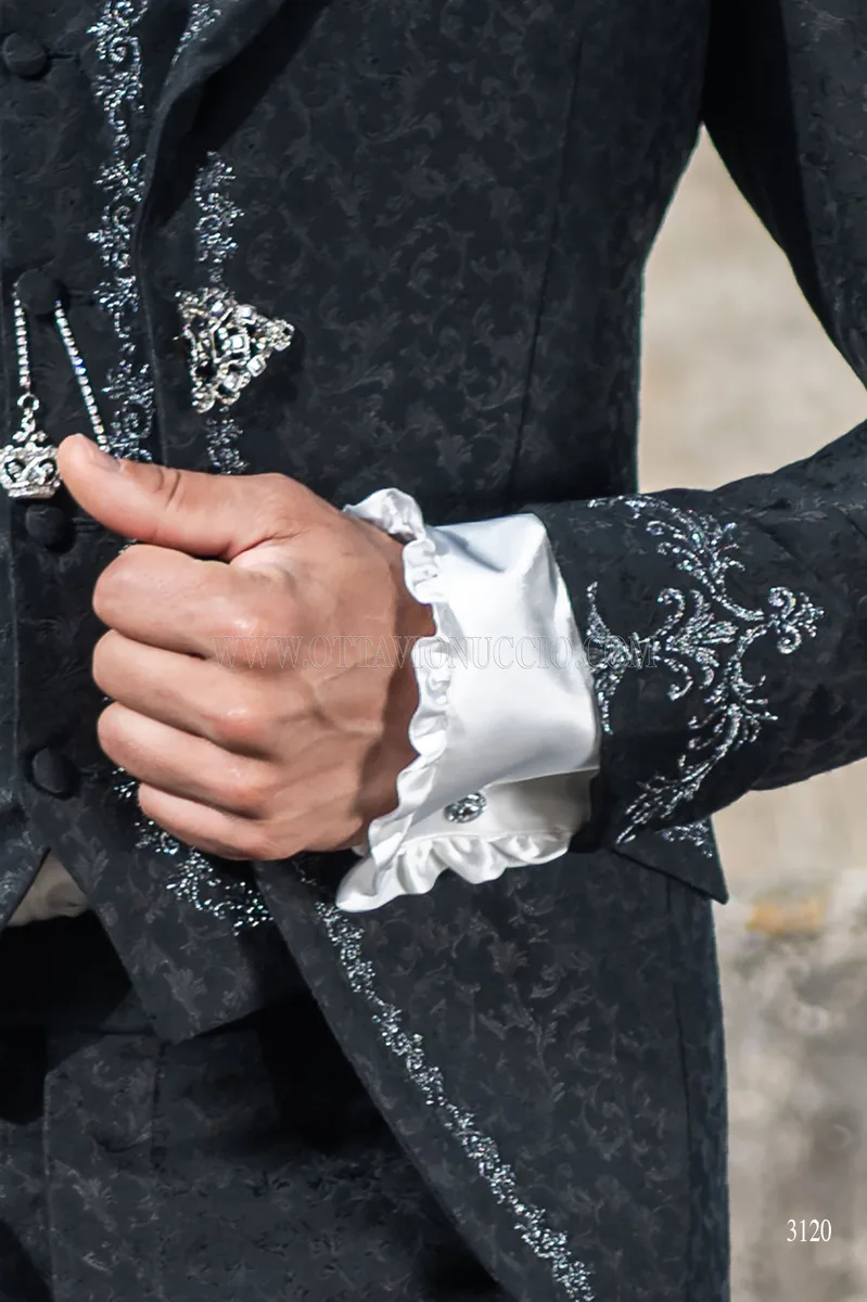 Vestito sposo damascato nero ricamato argento 7