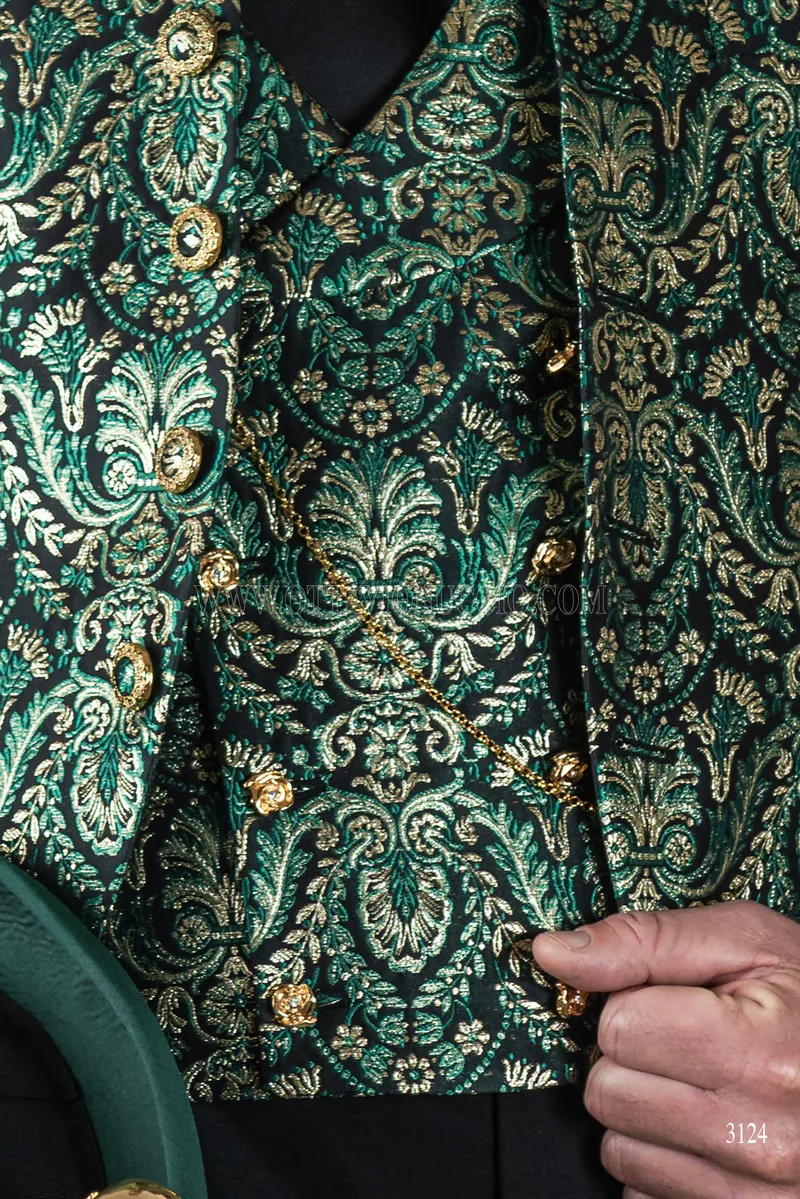 Vestito sposo gotico broccato verde oro collo Napoleone 4