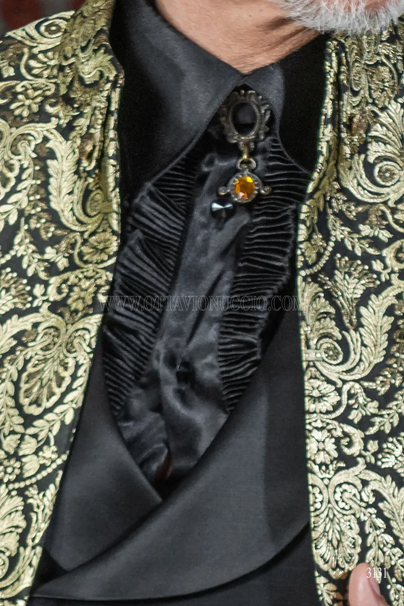 Vestito sposo gotico collo Napoleone broccato oro 4