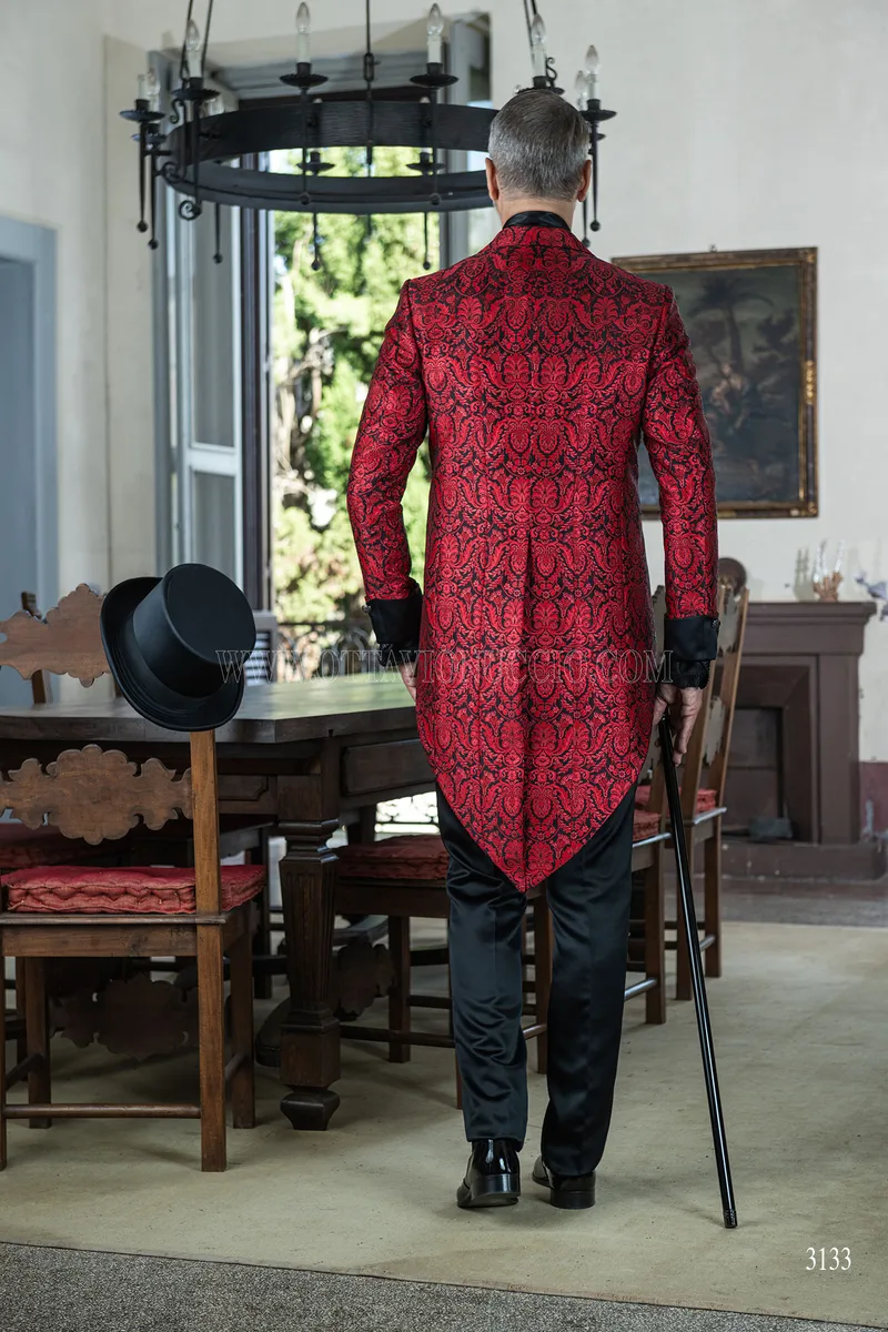 Frac uomo gotico broccato floreale rosso 3