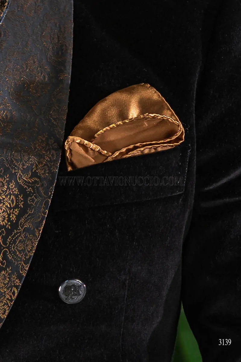 Smoking doppiopetto velluto nero collo sciallato damascato bronzo 6