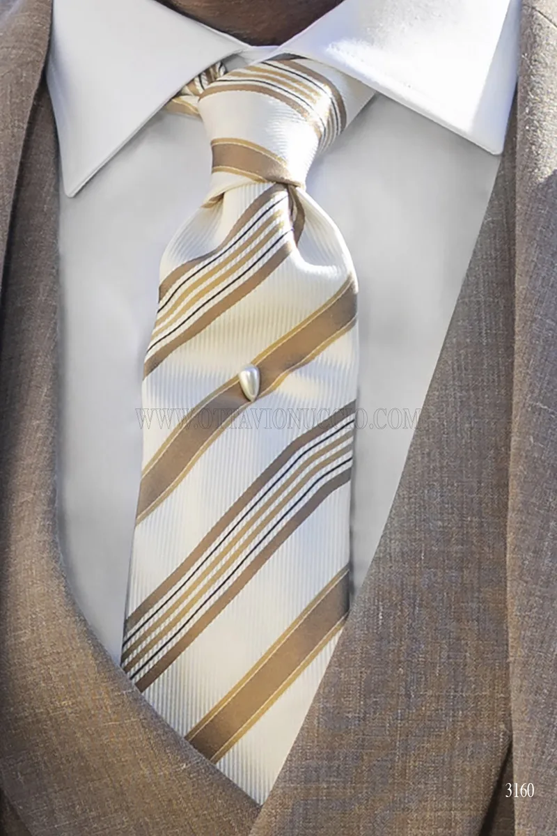Abito da Sposo Tre Pezzi "Natural Chic" – Marrone chiaro in Misto Lino 4