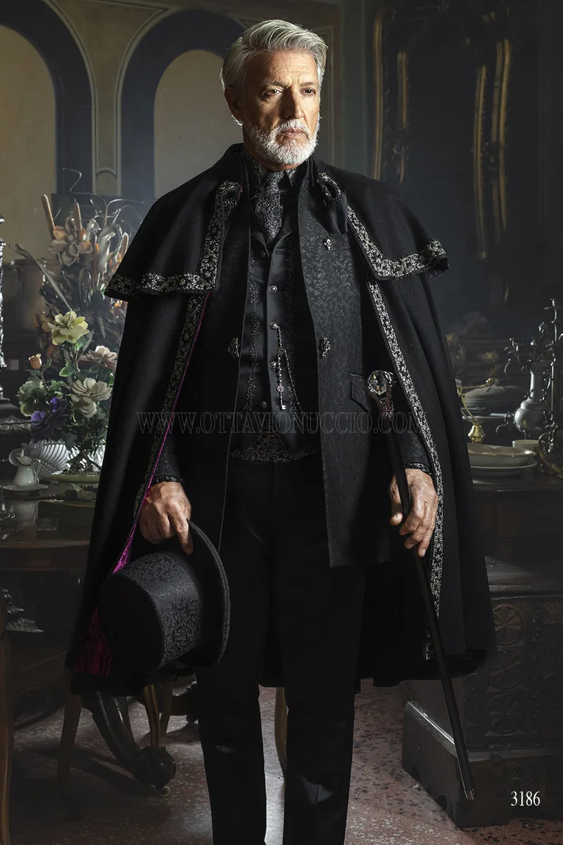 Redingote Damascata Nera – Stile Gotico Aristocratico – pa