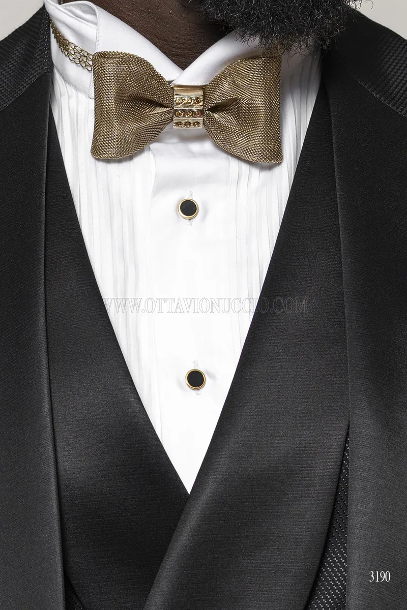 Smoking Moderno Sartoriale con Rever a Lancia in Raso 5