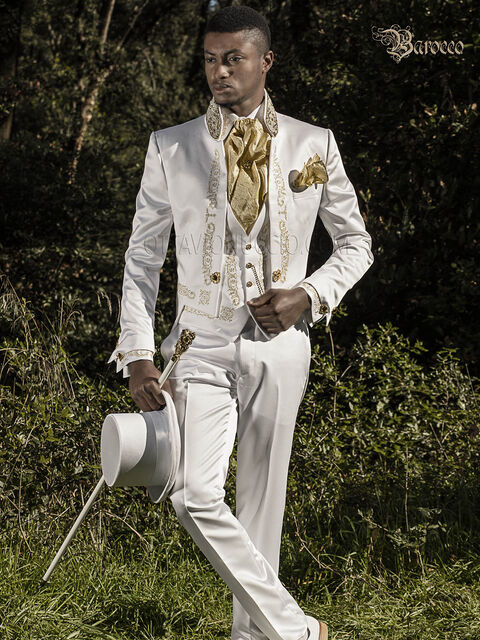 Frak sposo stile barocco bianco ricamato oro